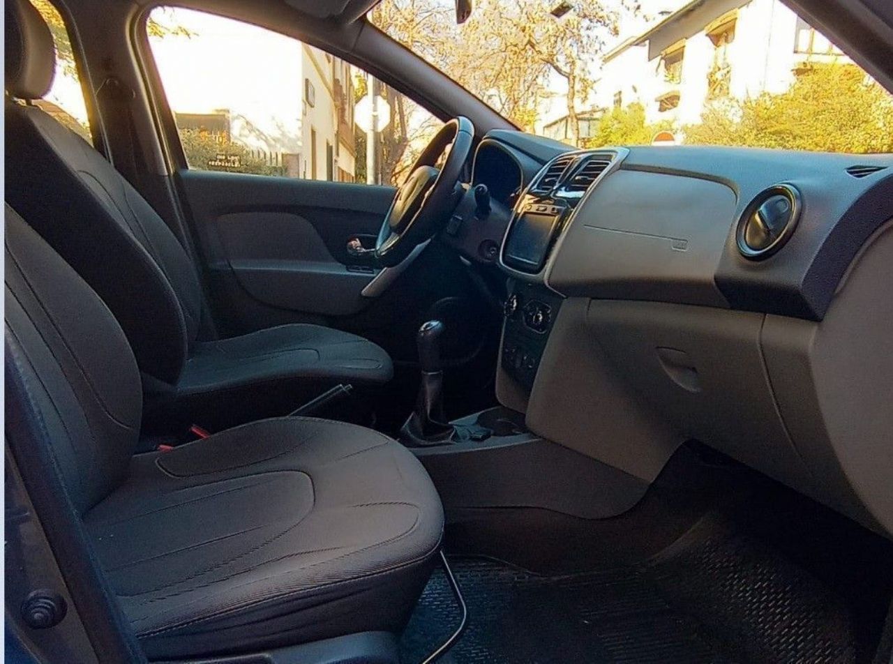 Renault Logan Usado en Buenos Aires, deRuedas