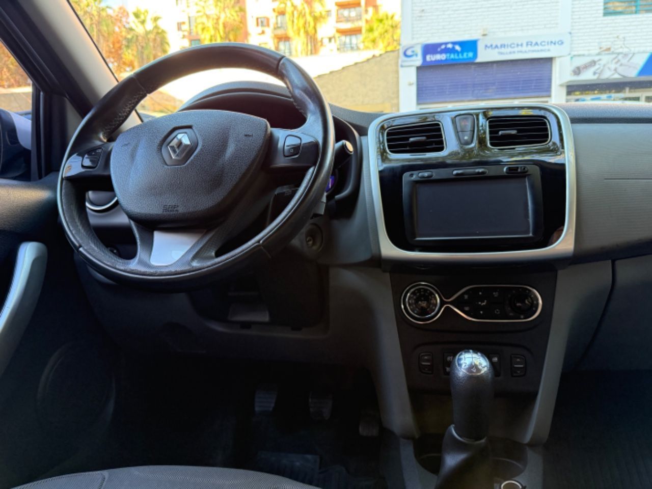 Renault Logan Usado Financiado en Mendoza, deRuedas