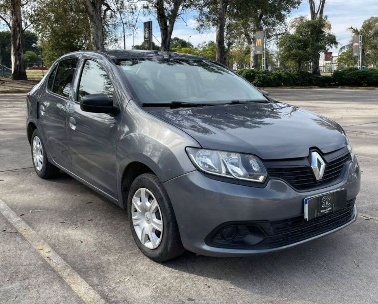 Renault Logan Usado Financiado en Córdoba, deRuedas
