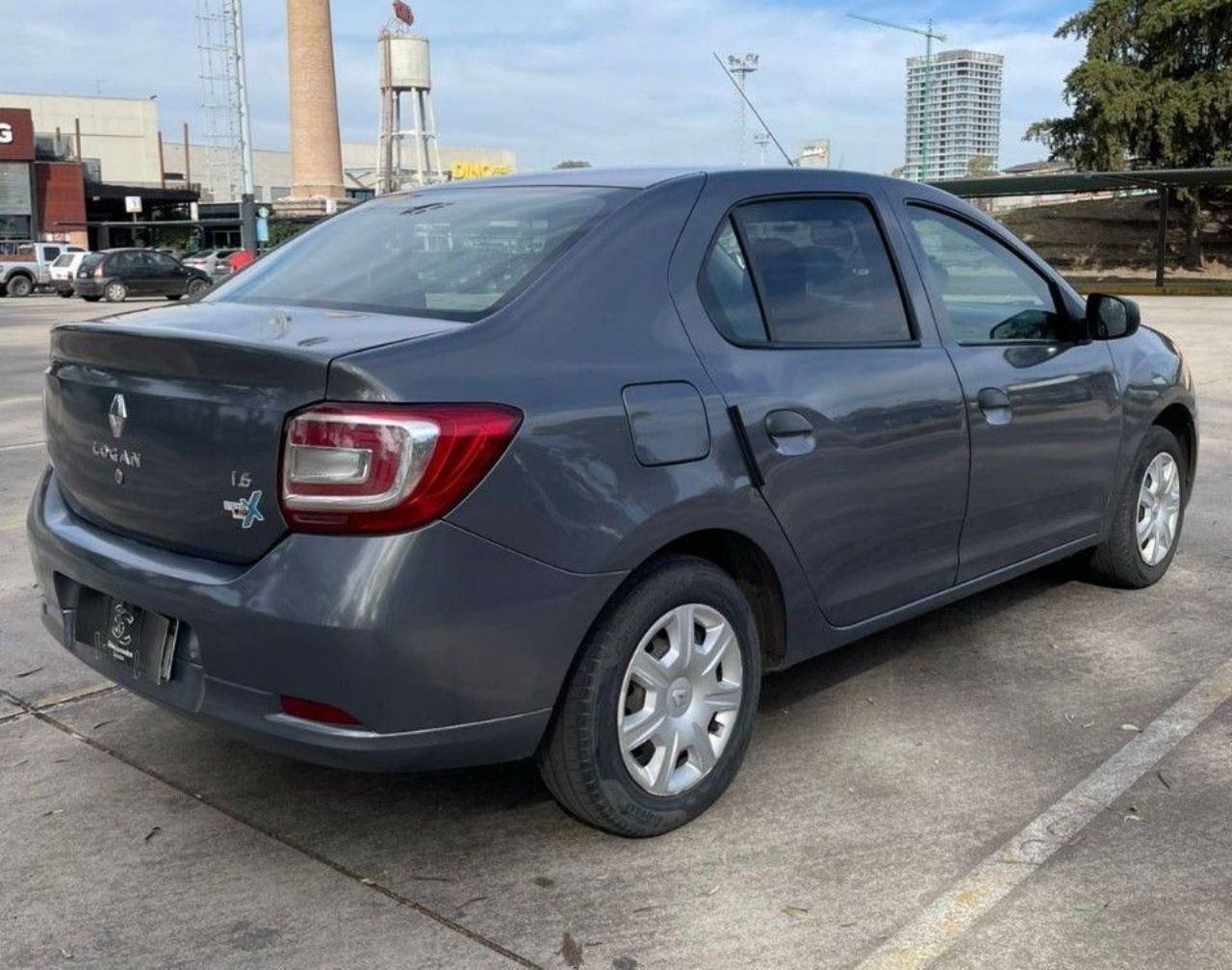 Renault Logan Usado Financiado en Córdoba, deRuedas