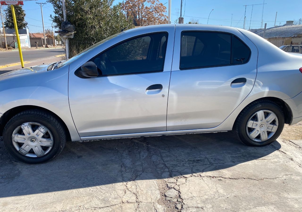 Renault Logan Usado Financiado en Mendoza, deRuedas