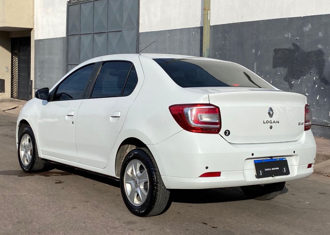 Renault Logan Usado Financiado en Mendoza, deRuedas