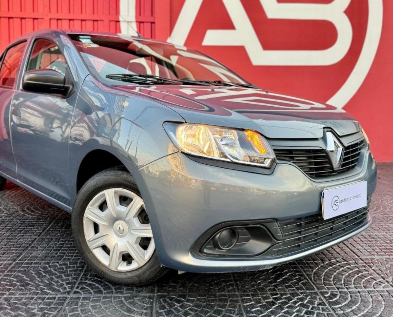Renault Logan Usado Financiado en Córdoba, deRuedas