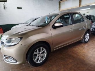 Renault Logan Usado en Córdoba Financiado