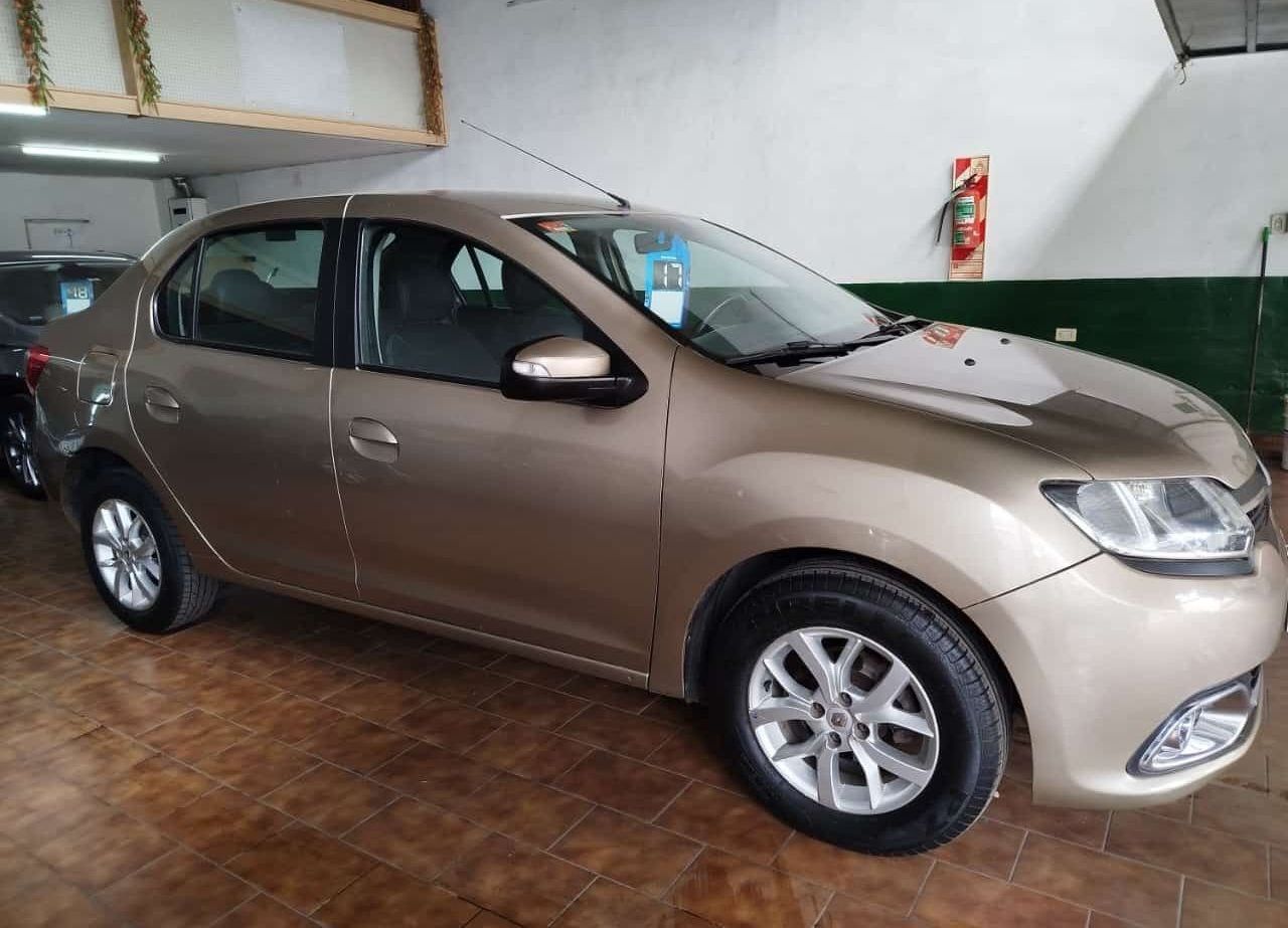 Renault Logan Usado Financiado en Córdoba, deRuedas