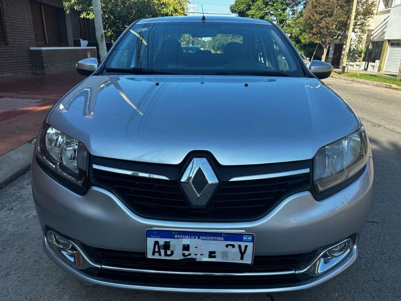 Renault Logan Usado Financiado en Córdoba, deRuedas