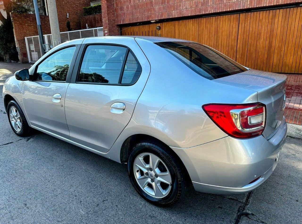 Renault Logan Usado Financiado en Córdoba, deRuedas