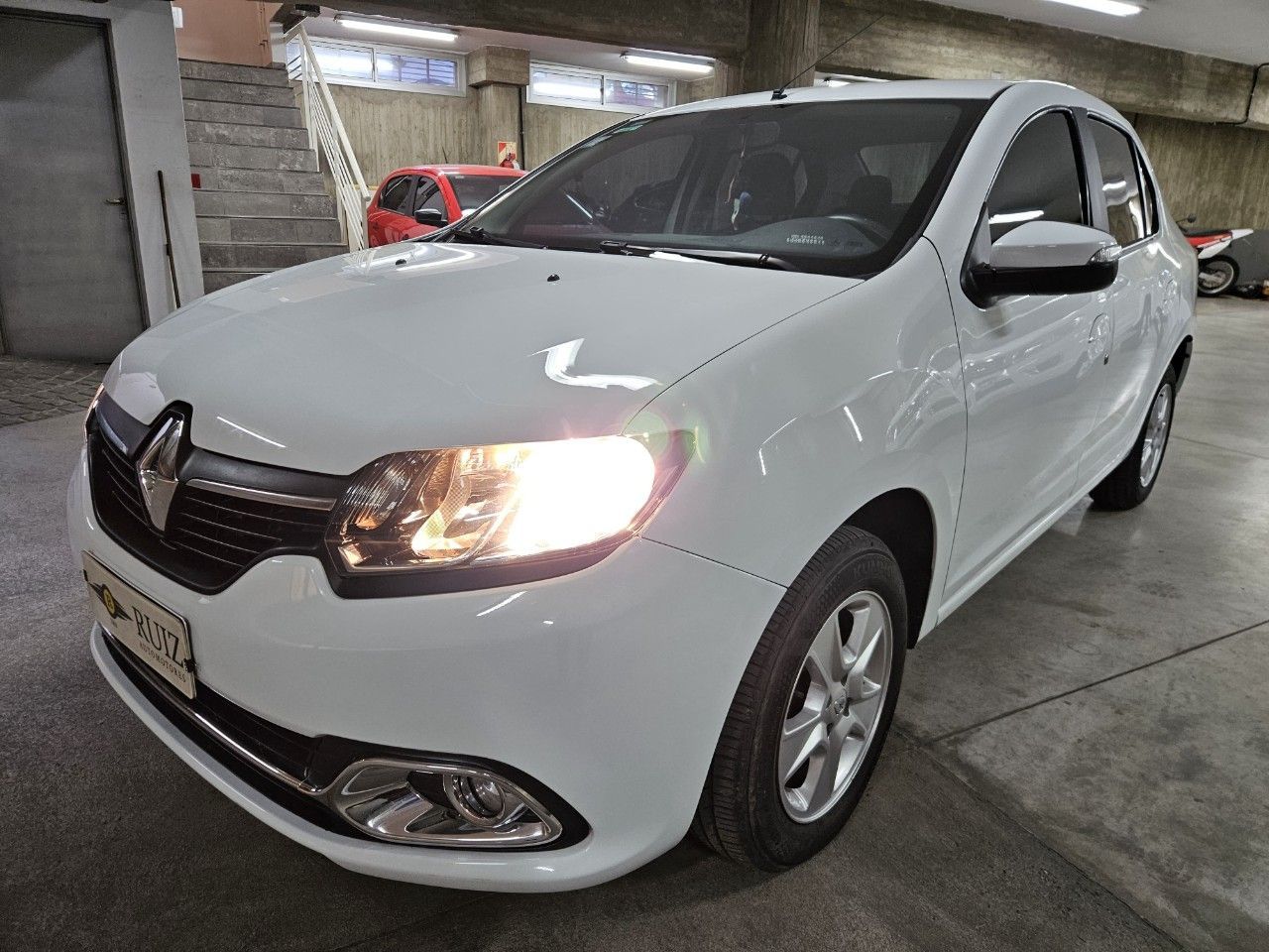 Renault Logan Usado Financiado en Córdoba, deRuedas