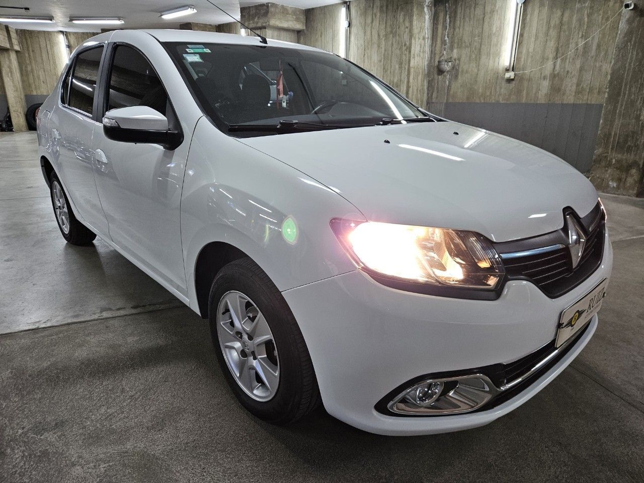 Renault Logan Usado Financiado en Córdoba, deRuedas
