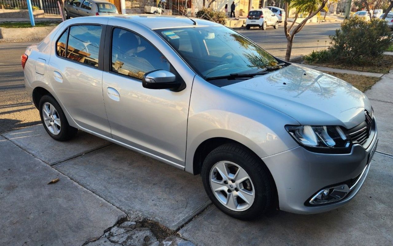 Renault Logan Usado en Mendoza, deRuedas