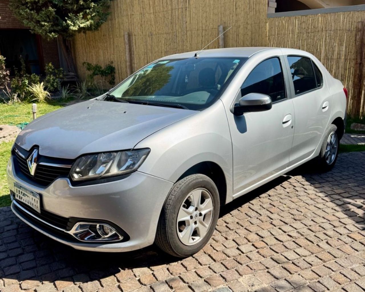 Renault Logan Usado en Mendoza, deRuedas