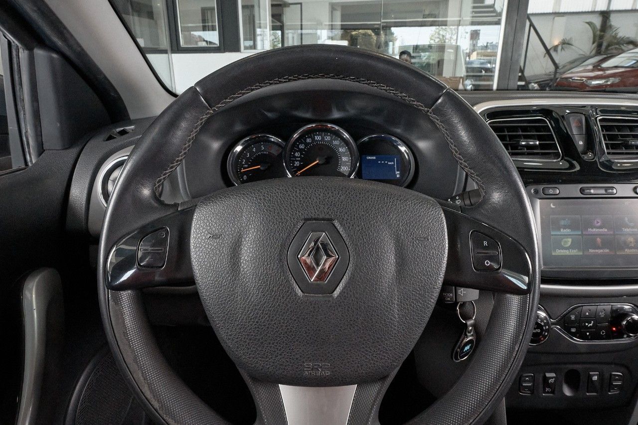 Renault Logan Usado Financiado en Córdoba, deRuedas