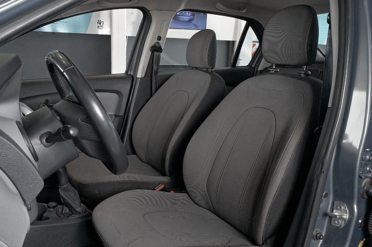 Renault Logan Usado Financiado en Córdoba, deRuedas