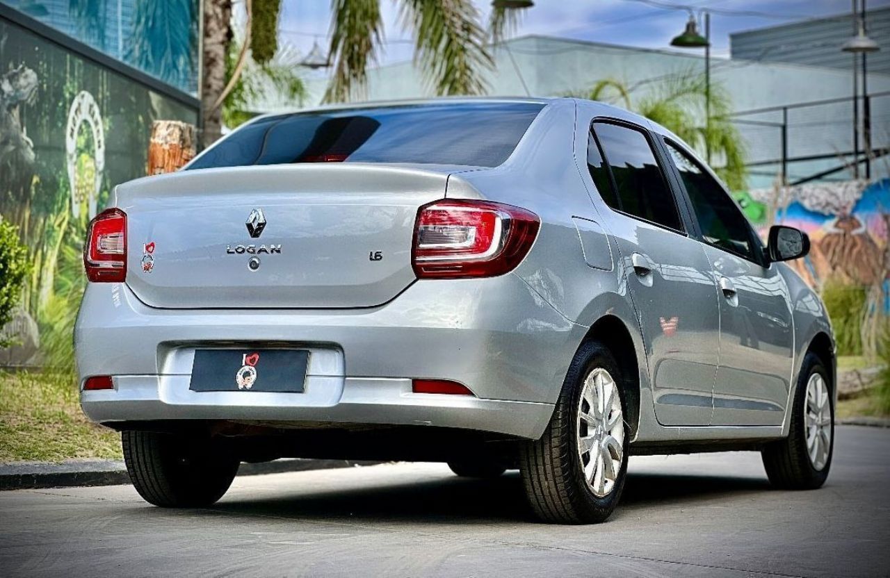 Renault Logan Usado Financiado en Córdoba, deRuedas