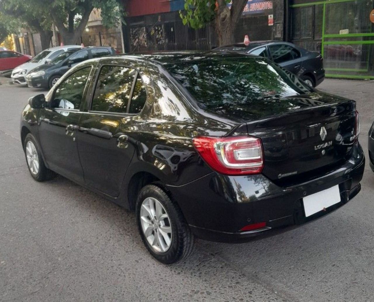 Renault Logan Usado Financiado en Mendoza, deRuedas