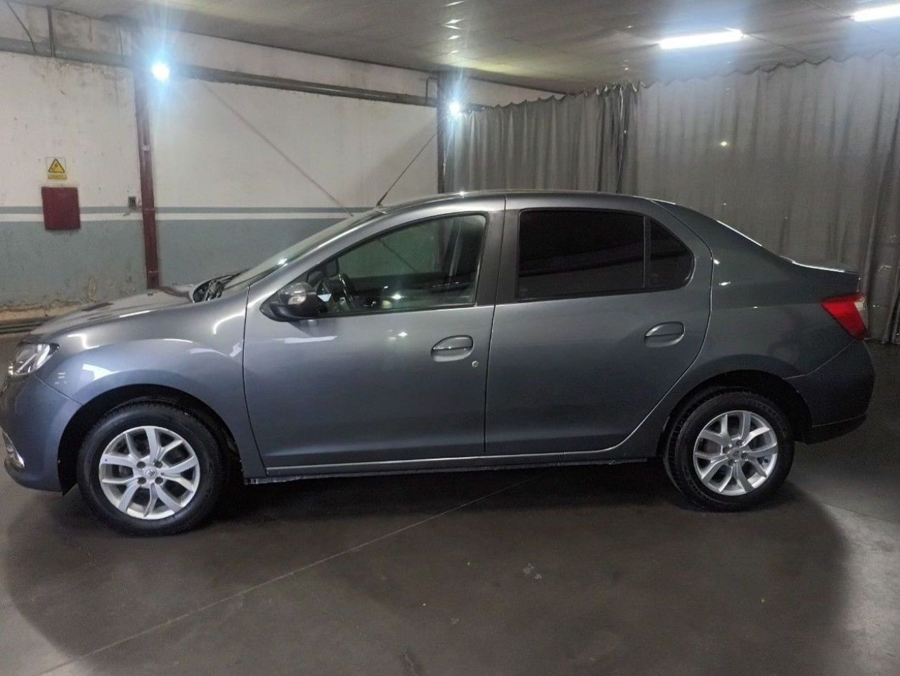 Renault Logan Usado Financiado en Mendoza, deRuedas