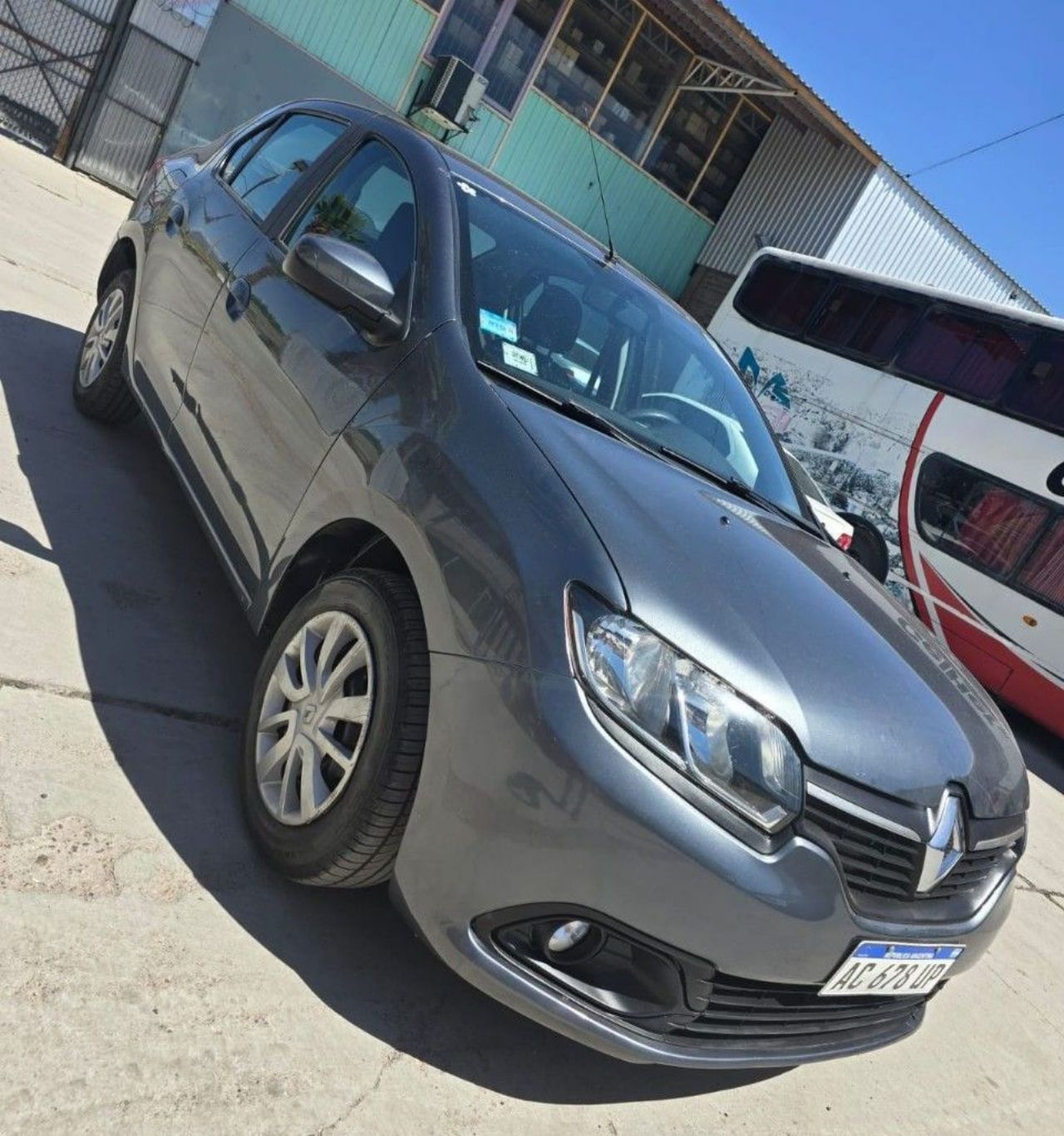 Renault Logan Usado en Mendoza, deRuedas