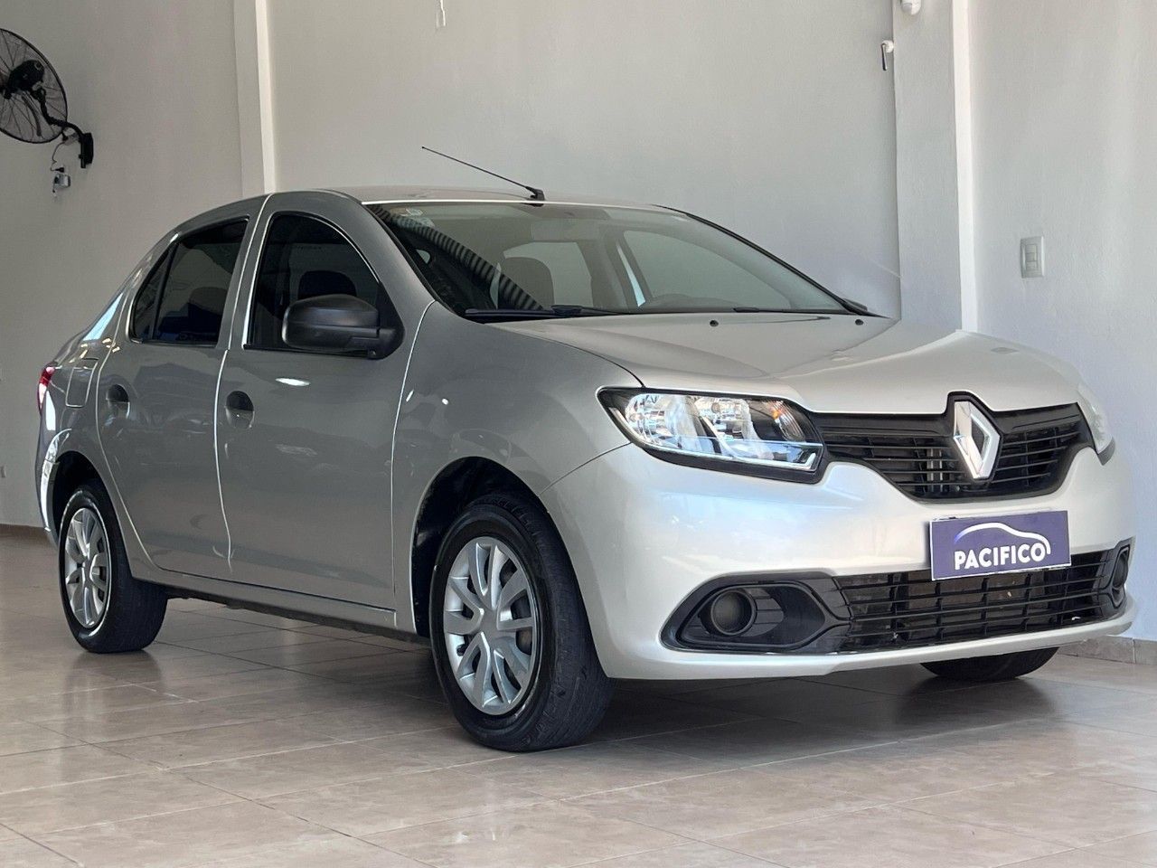 Renault Logan Usado Financiado en Córdoba, deRuedas