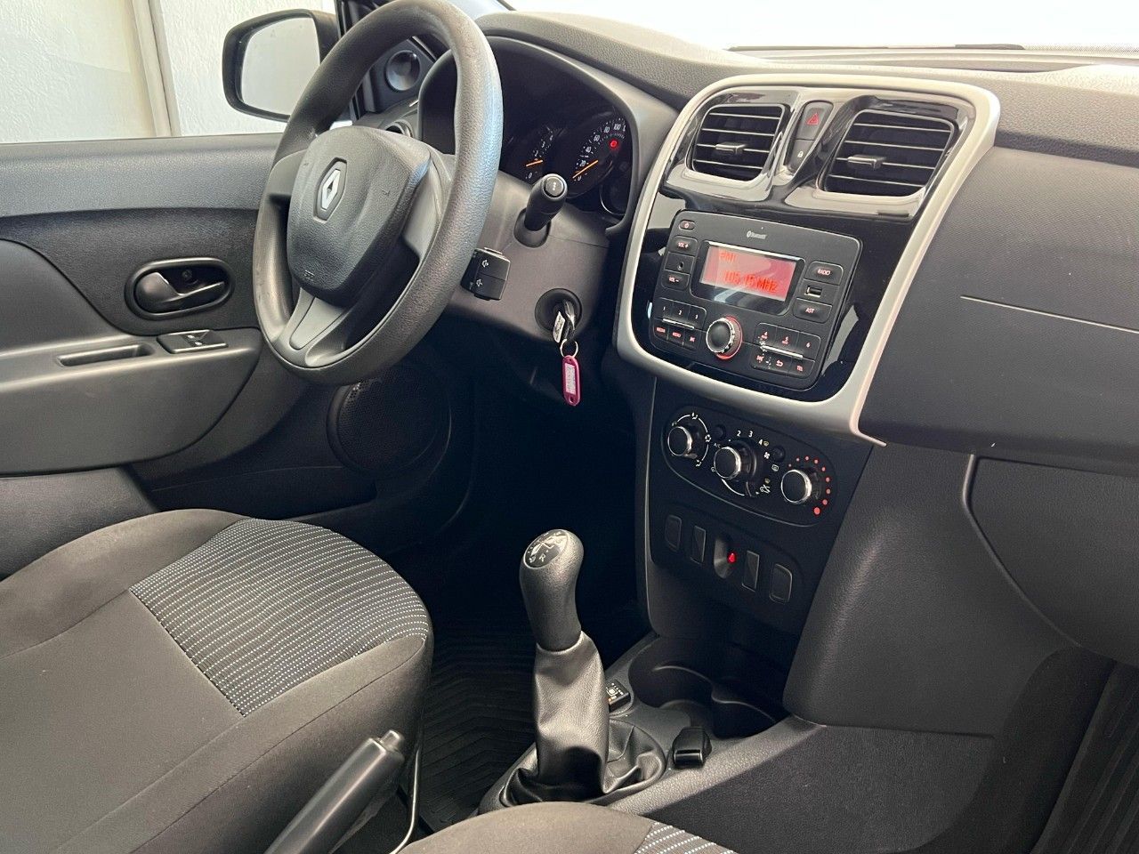 Renault Logan Usado Financiado en Córdoba, deRuedas