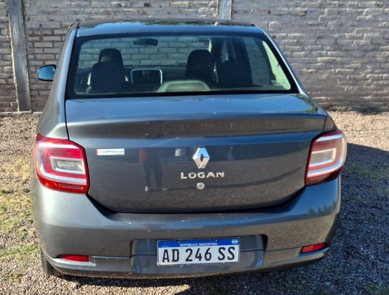 Renault Logan Usado en San Juan, deRuedas