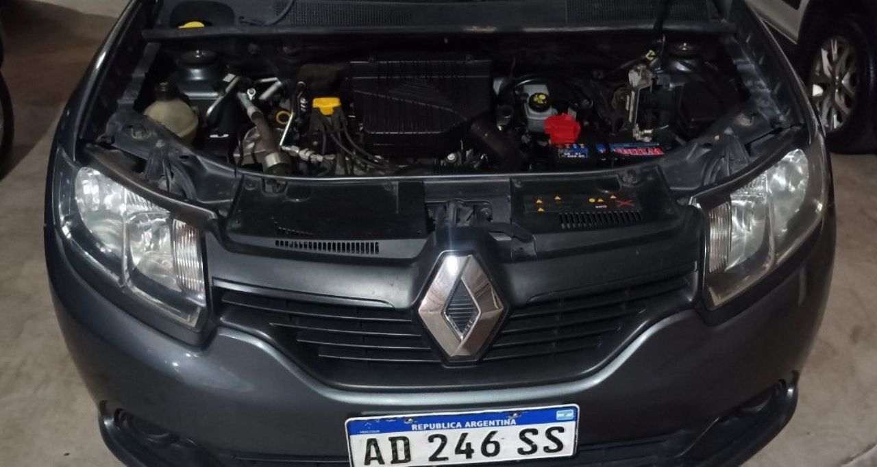 Renault Logan Usado en San Juan, deRuedas