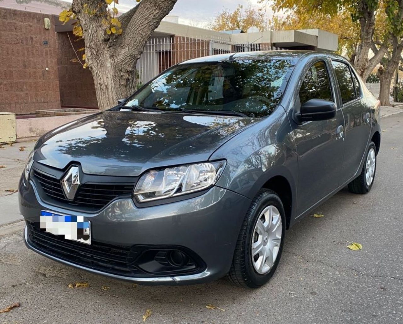 Renault Logan Usado en San Juan, deRuedas