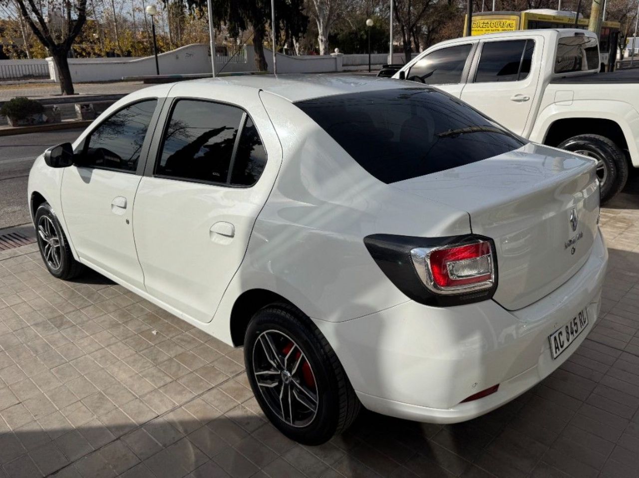 Renault Logan Usado Financiado en Mendoza, deRuedas