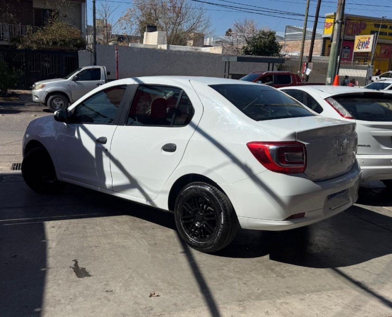 Renault Logan Usado Financiado en Mendoza, deRuedas