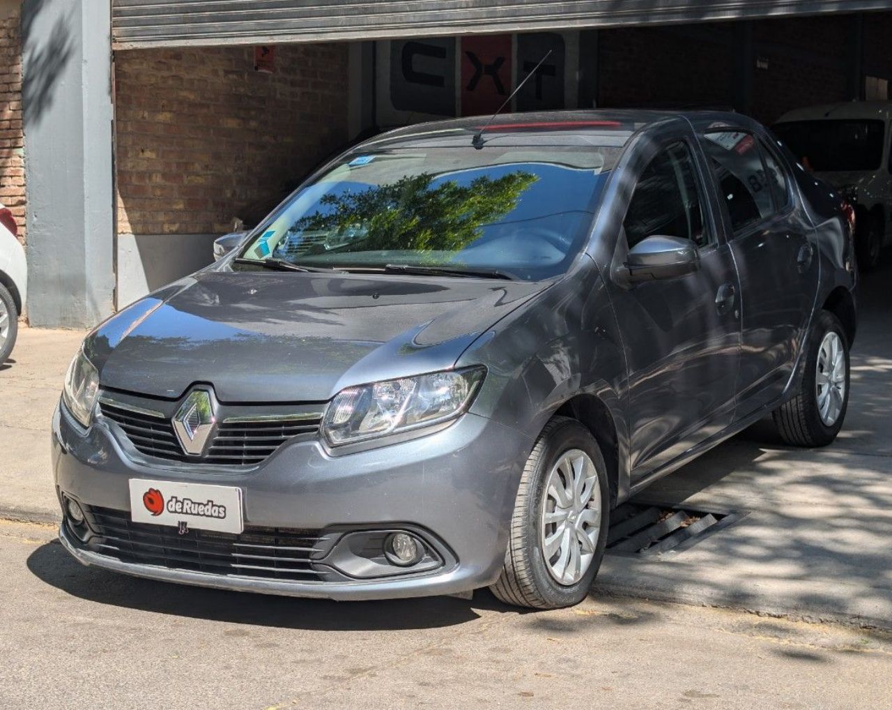 Renault Logan Usado Financiado en Mendoza, deRuedas