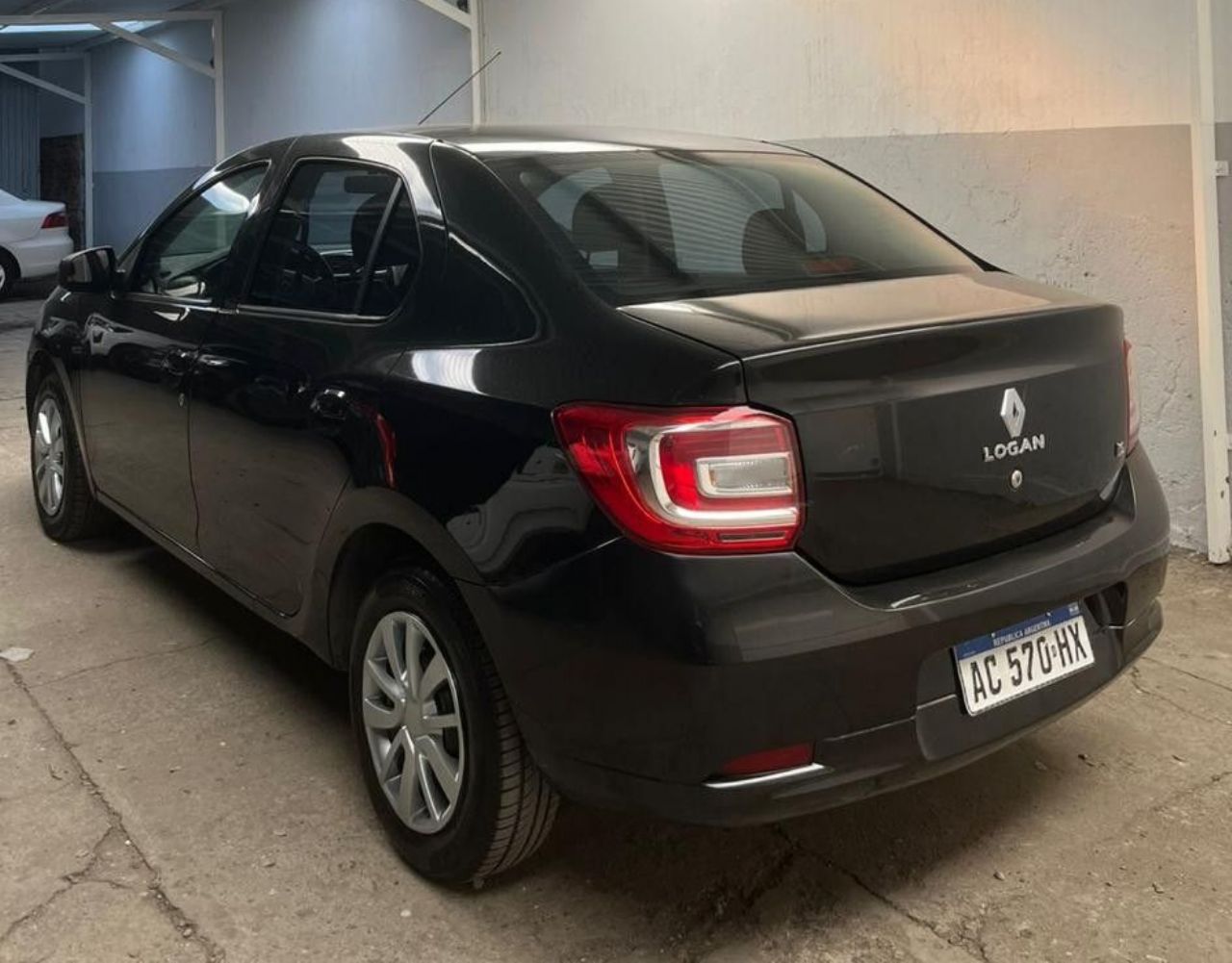 Renault Logan Usado Financiado en Córdoba, deRuedas