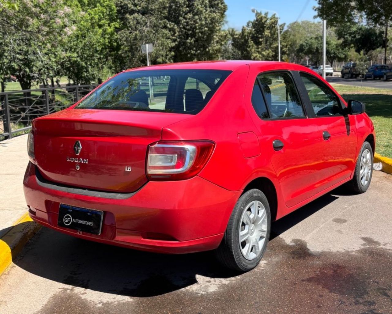 Renault Logan Usado Financiado en Mendoza, deRuedas