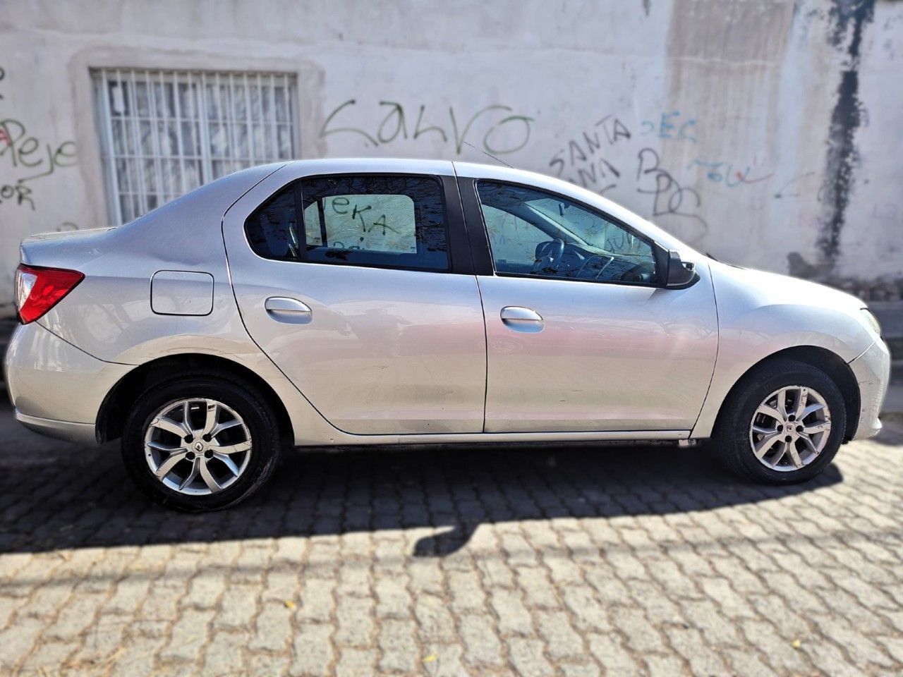 Renault Logan Usado en Salta, deRuedas