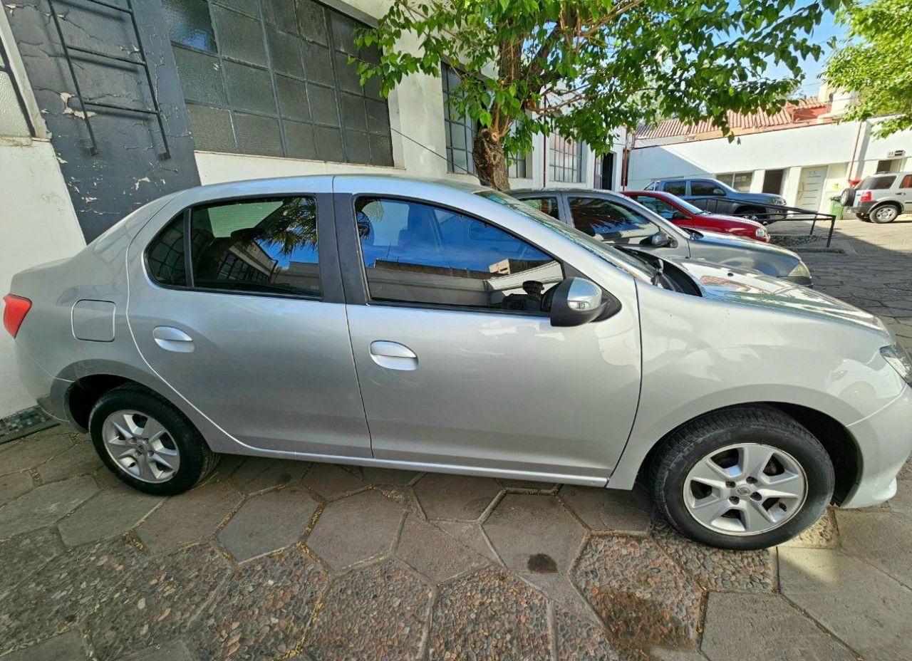 Renault Logan Usado en Mendoza, deRuedas
