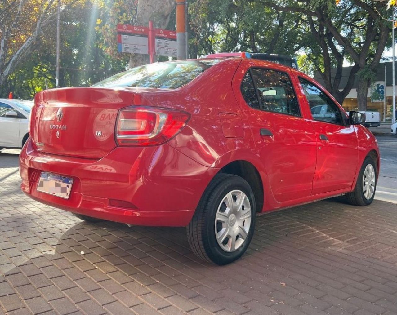 Renault Logan Usado Financiado en Mendoza, deRuedas
