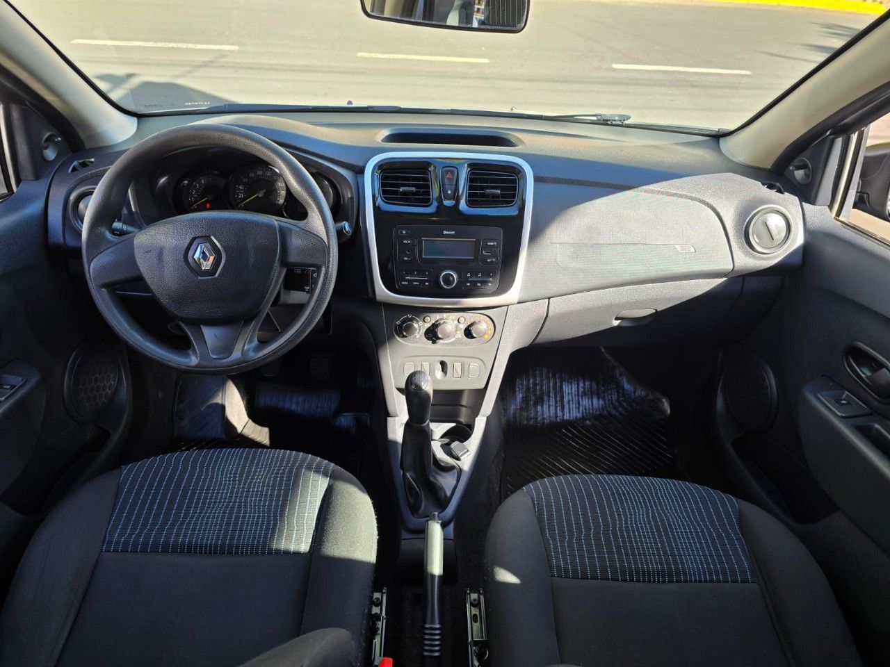 Renault Logan Usado Financiado en Mendoza, deRuedas