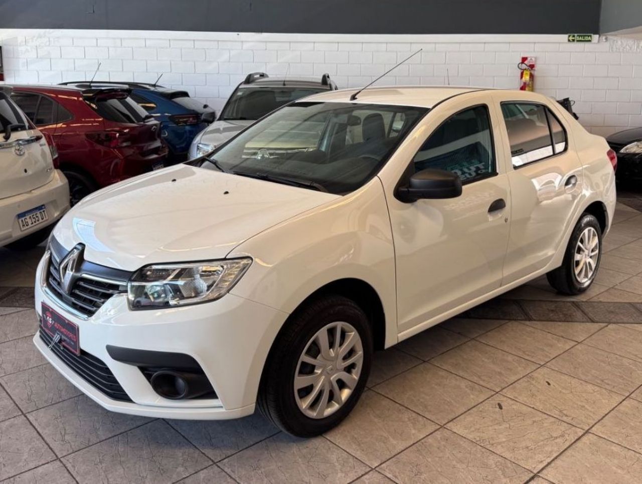 Renault Logan Usado Financiado en Córdoba, deRuedas