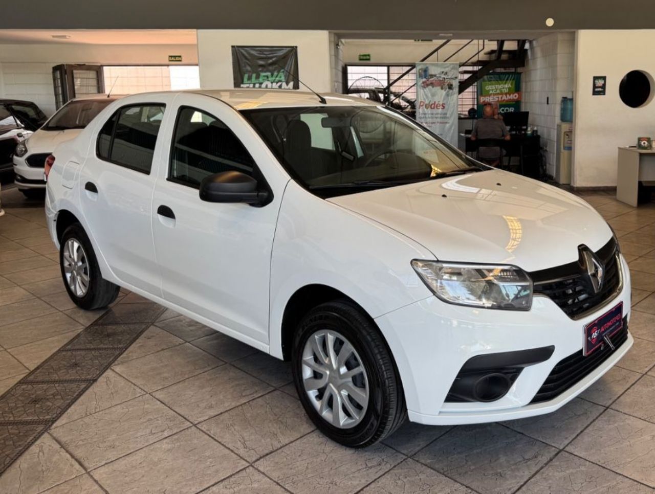 Renault Logan Usado Financiado en Córdoba, deRuedas