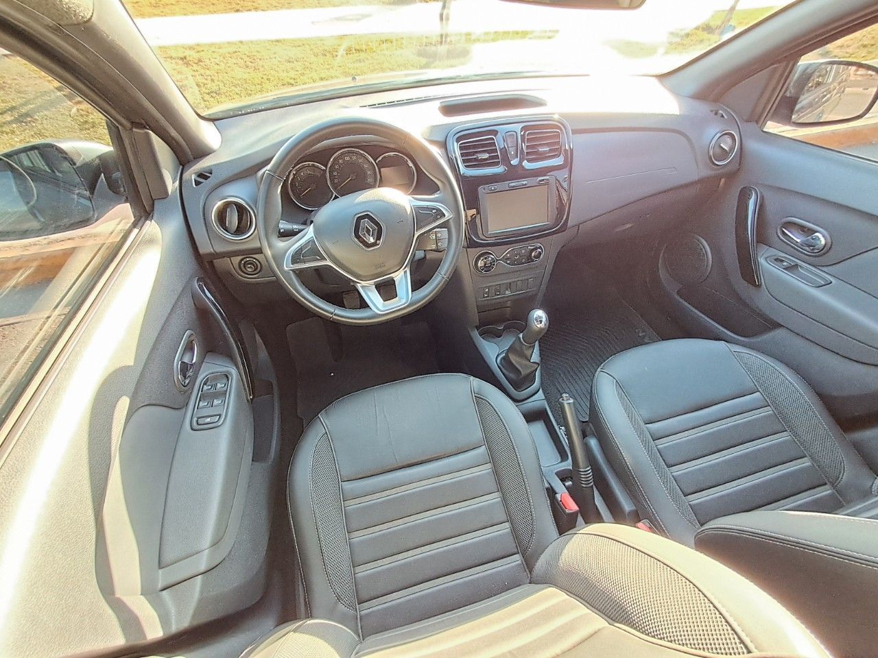 Renault Logan Usado Financiado en Mendoza, deRuedas