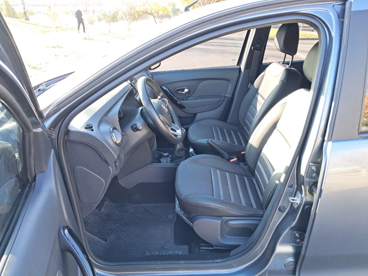 Renault Logan Usado Financiado en Mendoza, deRuedas