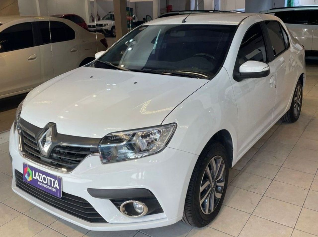 Renault Logan Usado Financiado en Córdoba, deRuedas