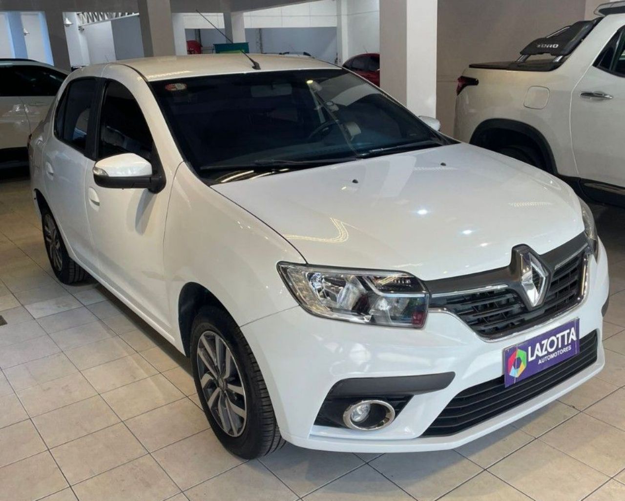 Renault Logan Usado Financiado en Córdoba, deRuedas