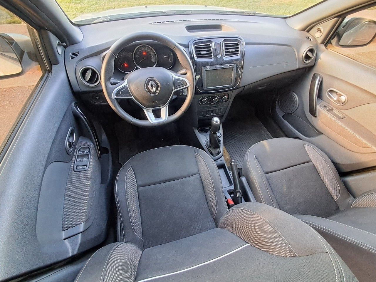 Renault Logan Usado Financiado en Mendoza, deRuedas