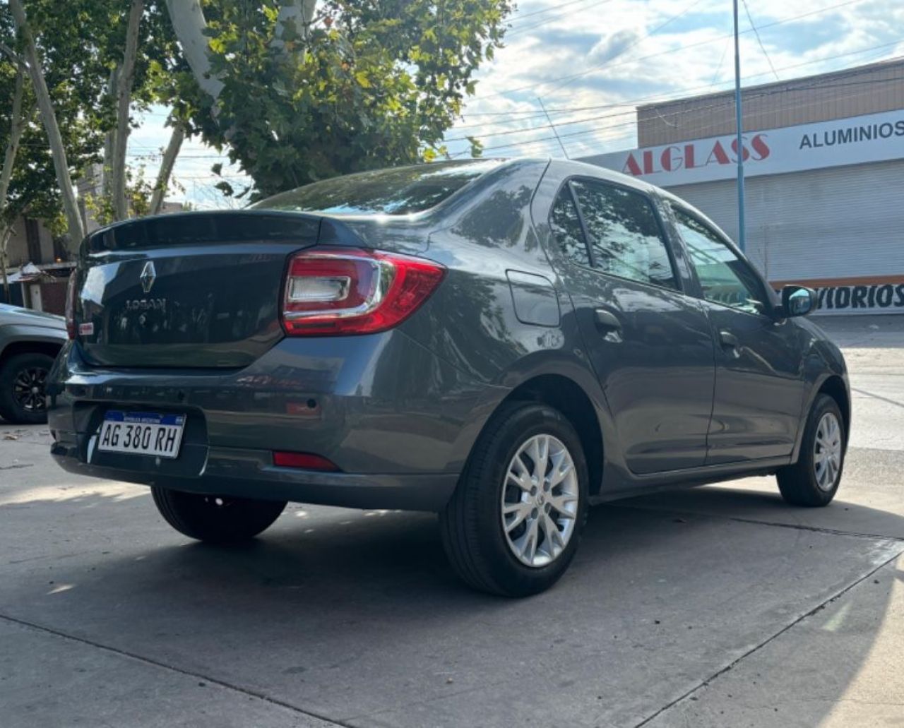 Renault Logan Usado en Mendoza, deRuedas