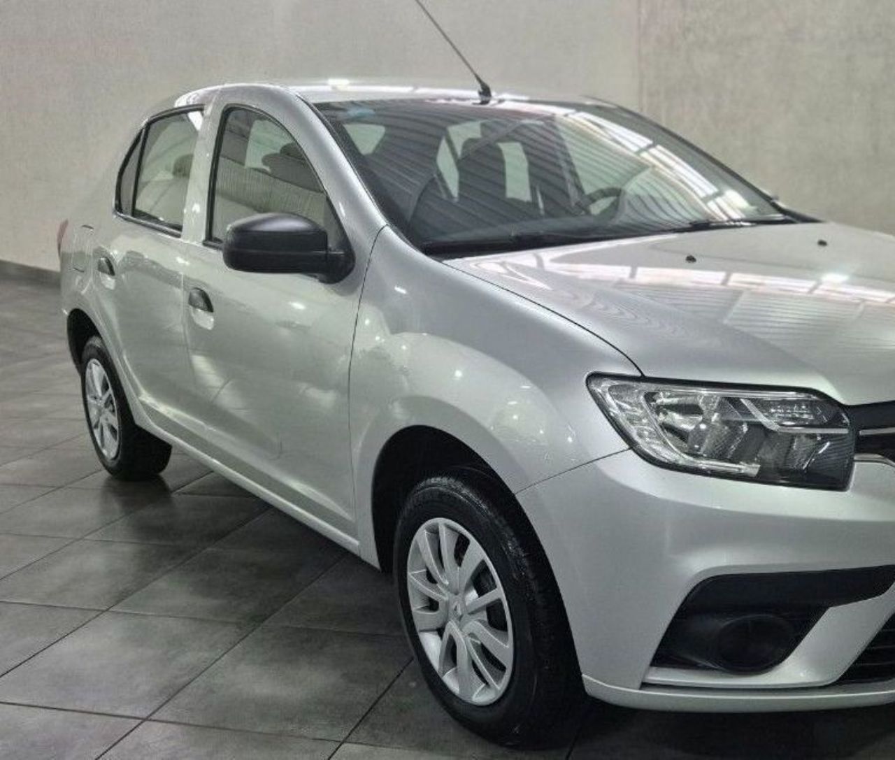 Renault Logan Usado Financiado en Mendoza, deRuedas