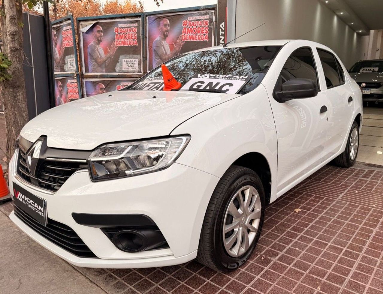 Renault Logan Usado Financiado en Mendoza, deRuedas