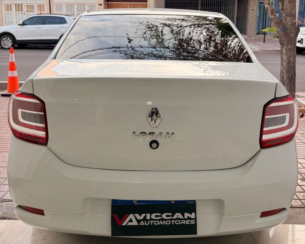 Renault Logan Usado Financiado en Mendoza, deRuedas