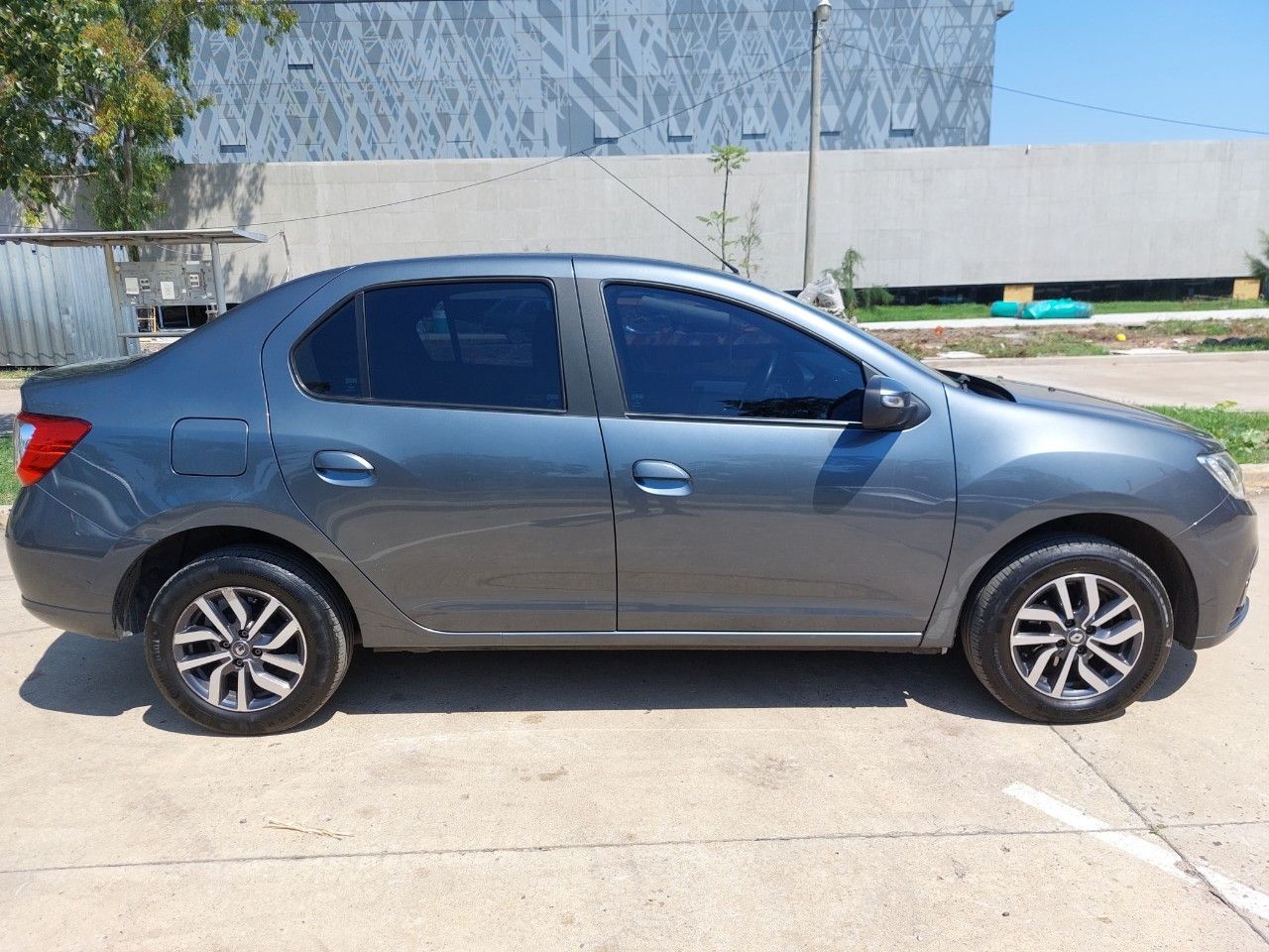 Renault Logan Usado Financiado en Buenos Aires, deRuedas