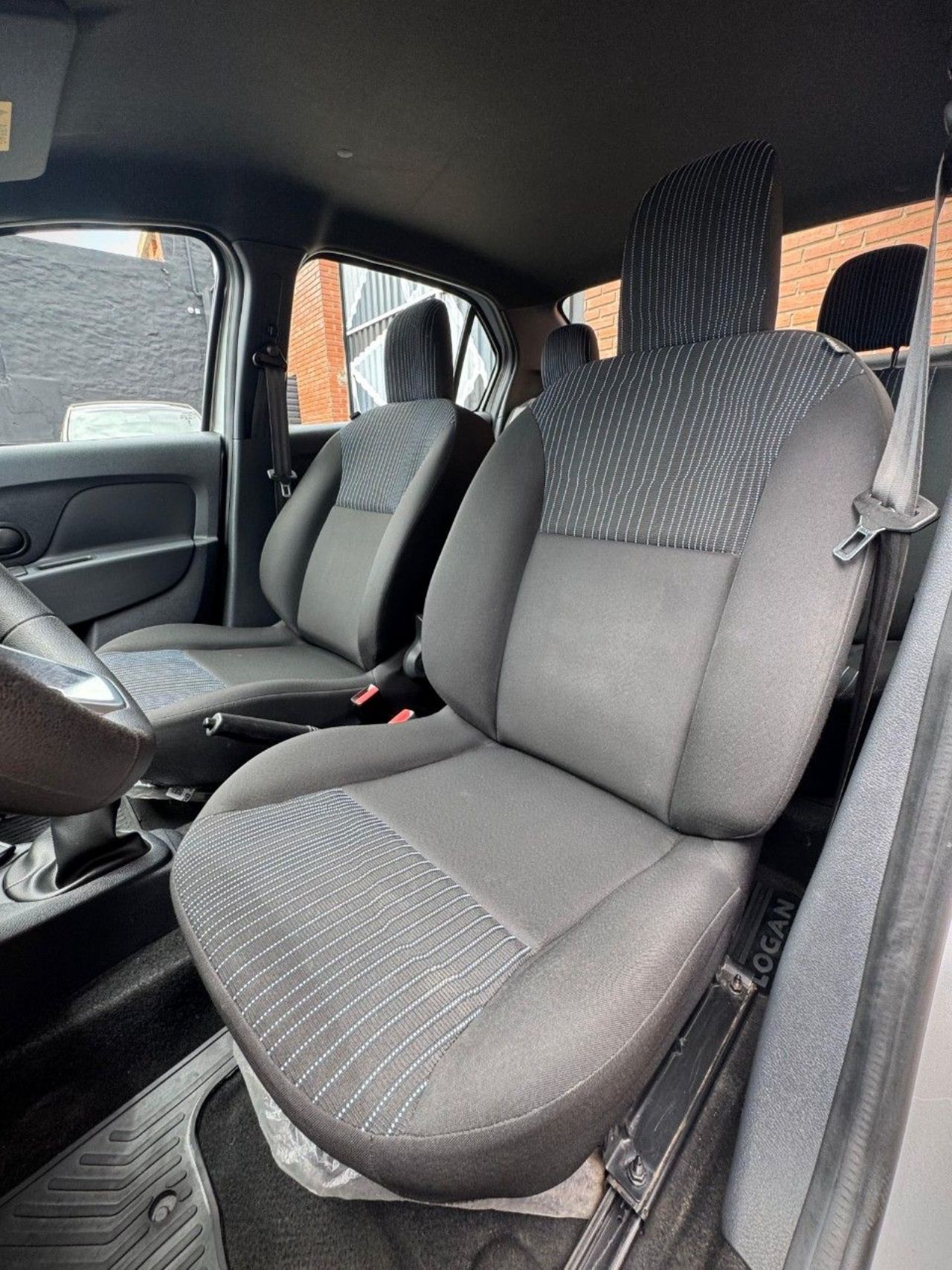 Renault Logan Usado Financiado en Córdoba, deRuedas