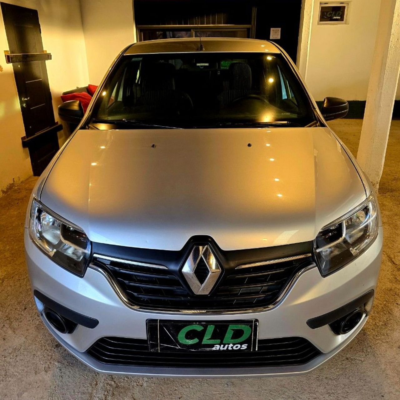 Renault Logan Usado Financiado en Mendoza, deRuedas