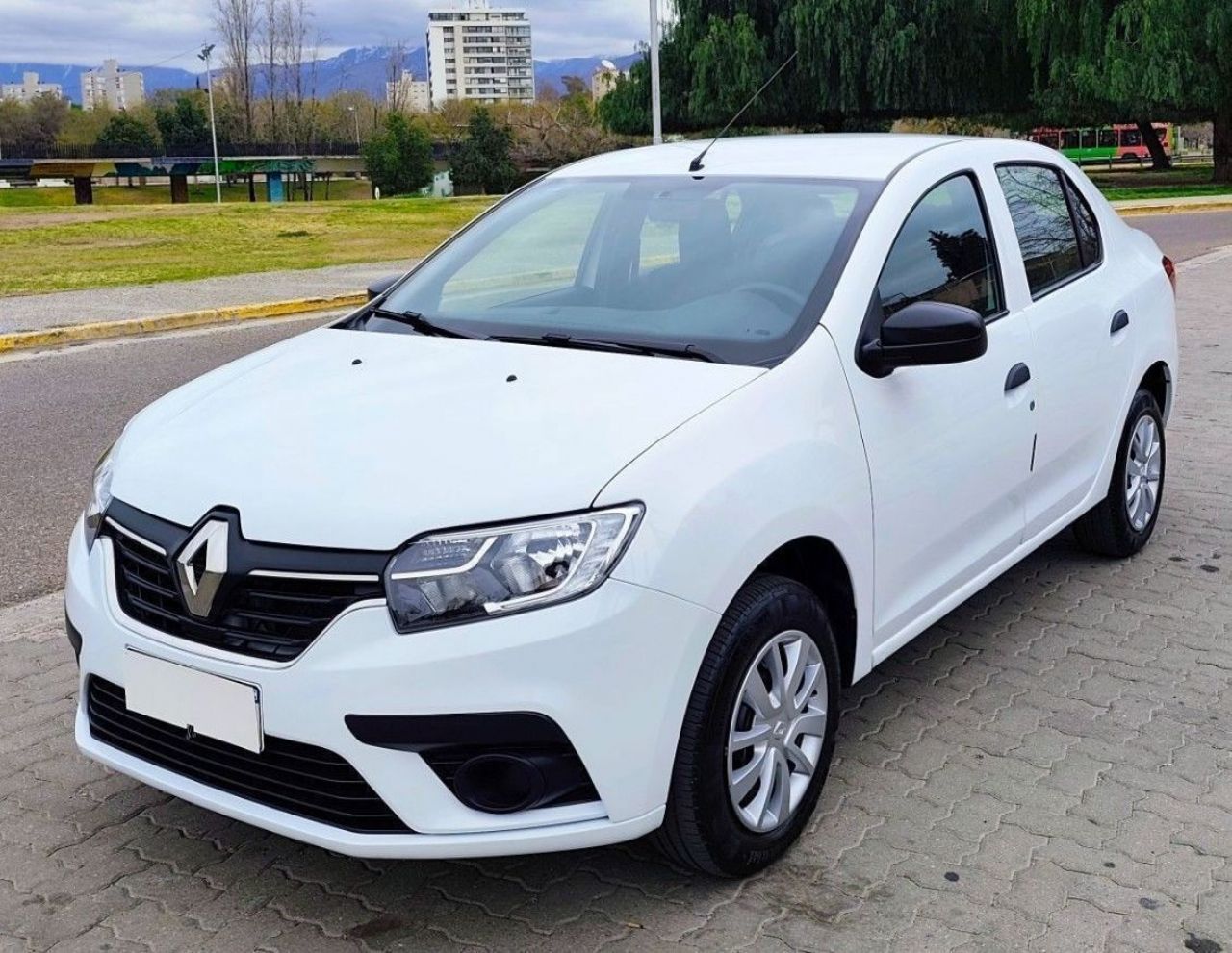 Renault Logan Usado en Mendoza, deRuedas